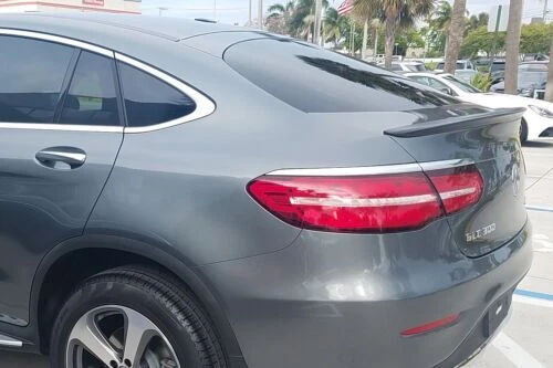 Load image into Gallery viewer, 2017-2018 Mercedes GLC Tuner Style Rear Lip Spoiler
