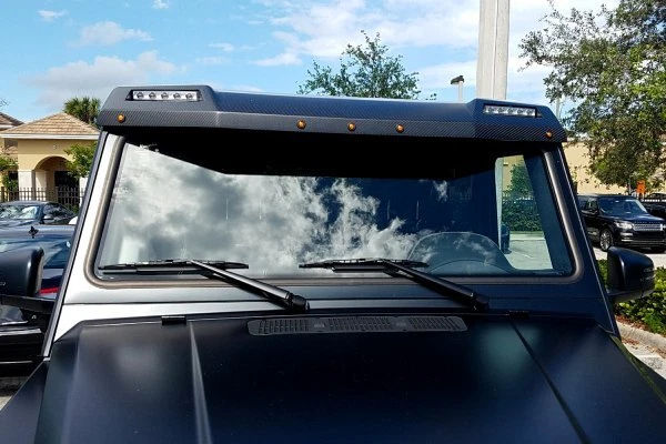 Load image into Gallery viewer, 1990-2017 Mercedes G-Class 4x4 Square Style Roof Light Bar Spoiler
