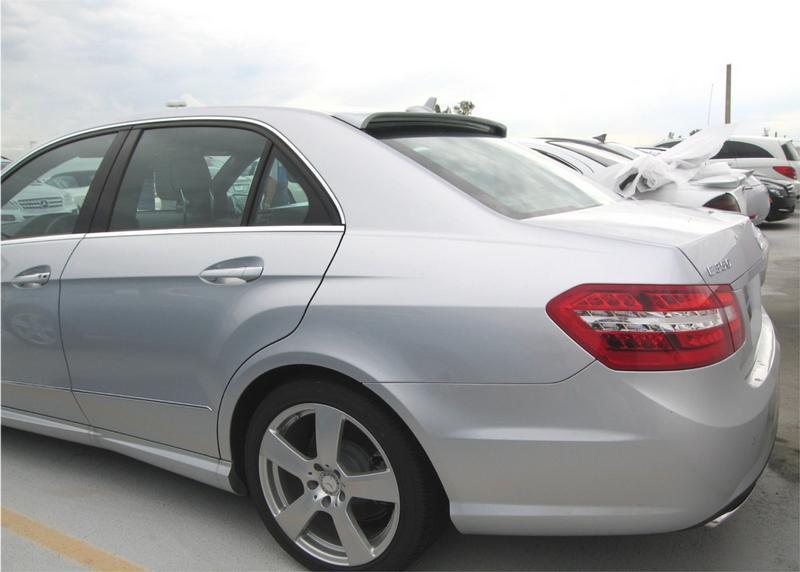 Load image into Gallery viewer, 2010-2016 Mercedes E-Class Sedan Lorinser Style Rear Roof Spoiler

