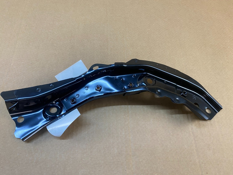 Load image into Gallery viewer, Right Side Radiator Core Support Upper Bar Bracket For Infiniti Q50 2016 - 2020
