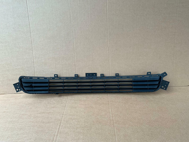 Load image into Gallery viewer, ⭐⭐ FOR 2014 - 2017 INFINITI Q50 FRONT BUMPER LOWER GRILLE 622544HB0A ⭐⭐
