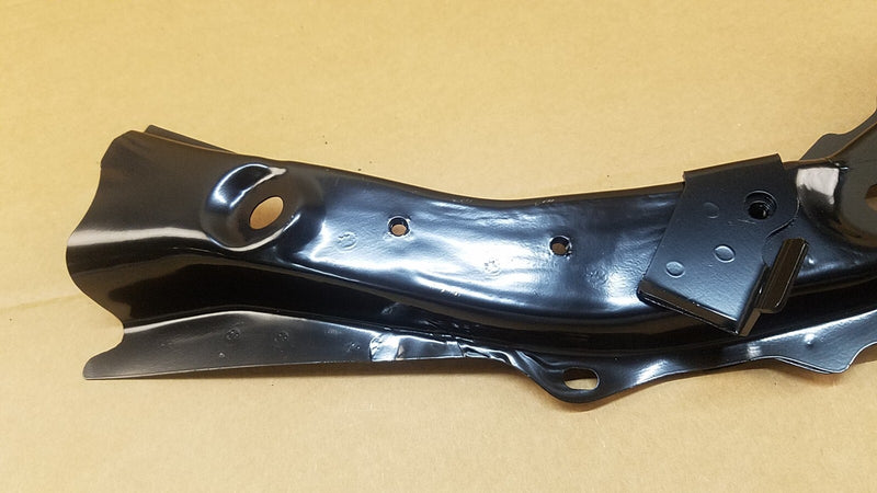 Load image into Gallery viewer, ⭐ FOR 14-15 INFINITI Q50 RIGHT PASSENGER SIDE RADIATOR CORE SUPPORT UPPER BAR ⭐
