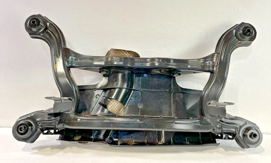 2017-2019 INFINITI QX30 FWD REAR SUSPENSION SUBFRAME CROSSMEMBER CRADLE 