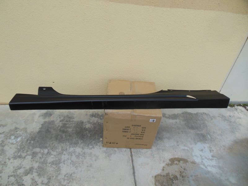 Load image into Gallery viewer, Side Skirt Set Pryor Style For Bentley Continental GT &amp; GTC 2005-2009 USA Made
