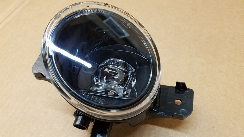 Load image into Gallery viewer, ⭐ FOR 2019-2022 NISSAN ALTIMA FRONT LEFT DRIVER SIDE BUMPER LED FOG LIGHT LAMP ⭐
