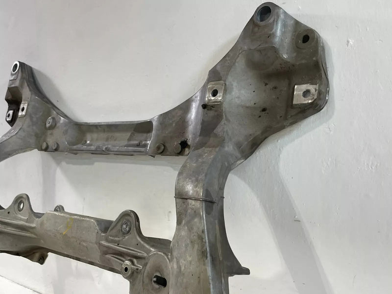 Load image into Gallery viewer, FRONT ENGINE SUB FRAME CROSSMEMBER CRADLE 14-22 INFINITI Q50 17-21 Q60 RWD 90483
