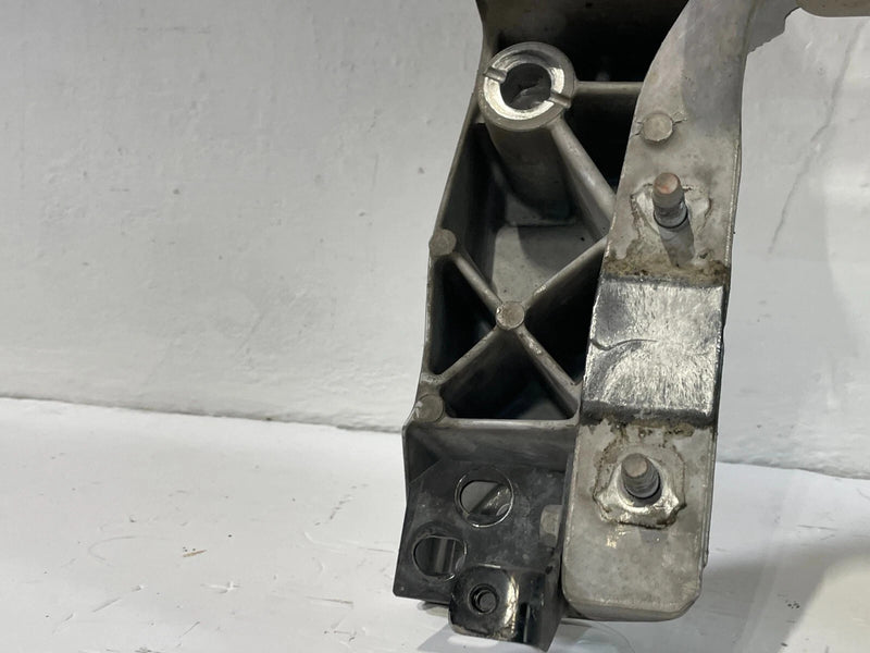 Load image into Gallery viewer, FRONT ENGINE SUB FRAME CROSSMEMBER CRADLE 14-22 INFINITI Q50 17-21 Q60 RWD 90483
