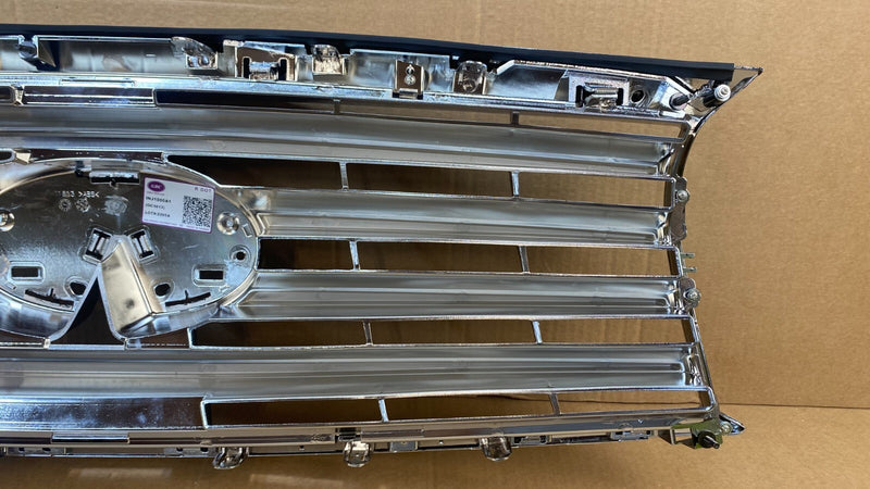 Load image into Gallery viewer, ⭐ FOR 2014-2015 INFINITI QX60 FRONT BUMPER UPPER GRILLE W/O PRE-CRASH W/O EMBLEM
