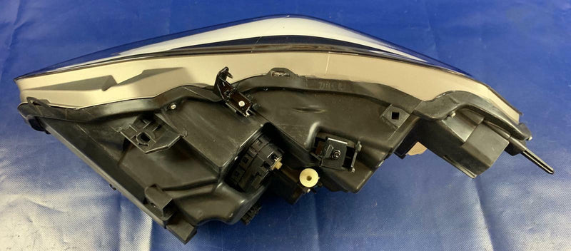 Load image into Gallery viewer, ⭐ FOR 2015 - 2019 INFINITI Q70 RIGHT PASSENGER SIDE HEADLIGHT HEADLAMP NON AFS ⭐
