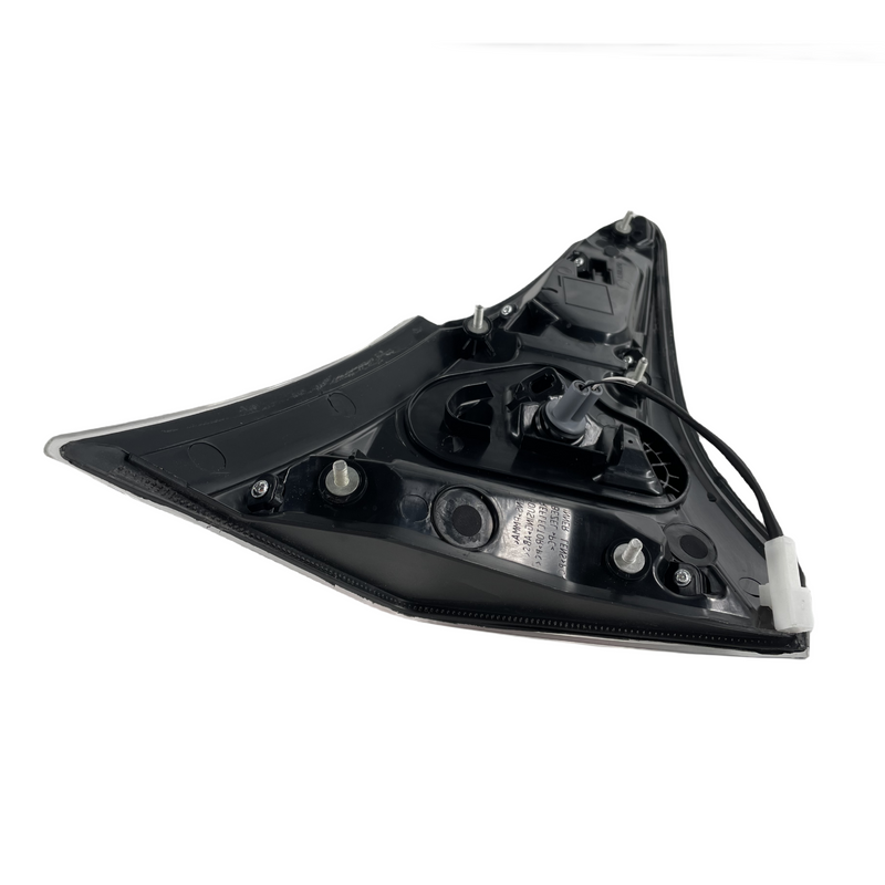 Load image into Gallery viewer, ⭐⭐ FOR 2016-2018 TOYOTA RAV4 REAR RIGHT PASSENGER SIDE INNER TAIL LIGHT LAMP ⭐⭐
