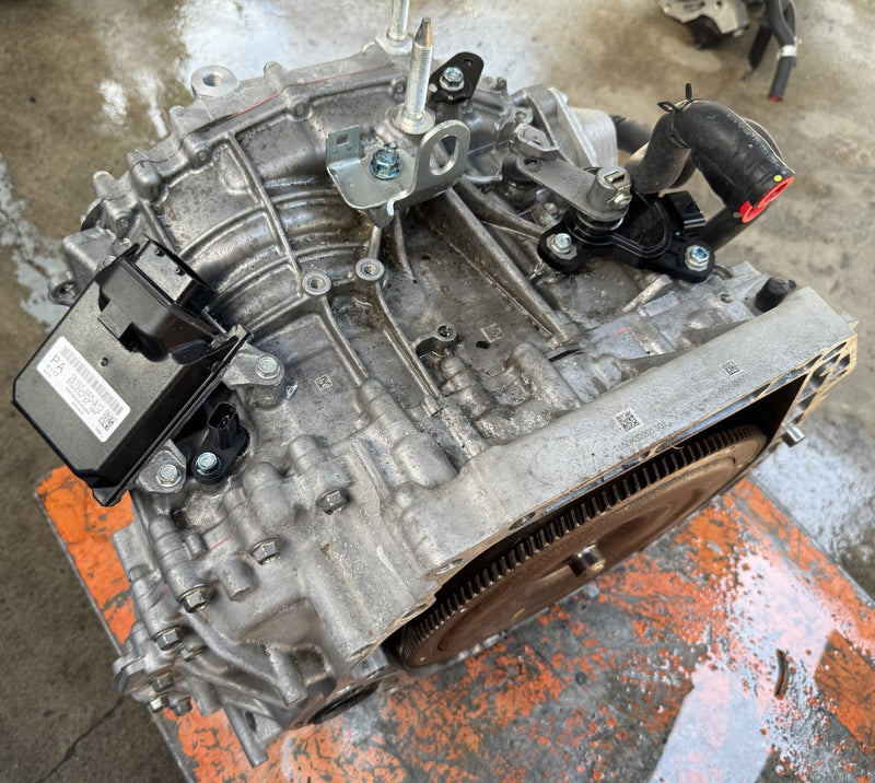 Load image into Gallery viewer, HONDA CIVIC FWD AUTO TRANSMISSION ASSEMBLY 72K MILES 2.0L 2022-2024 # NB1-TRS456
