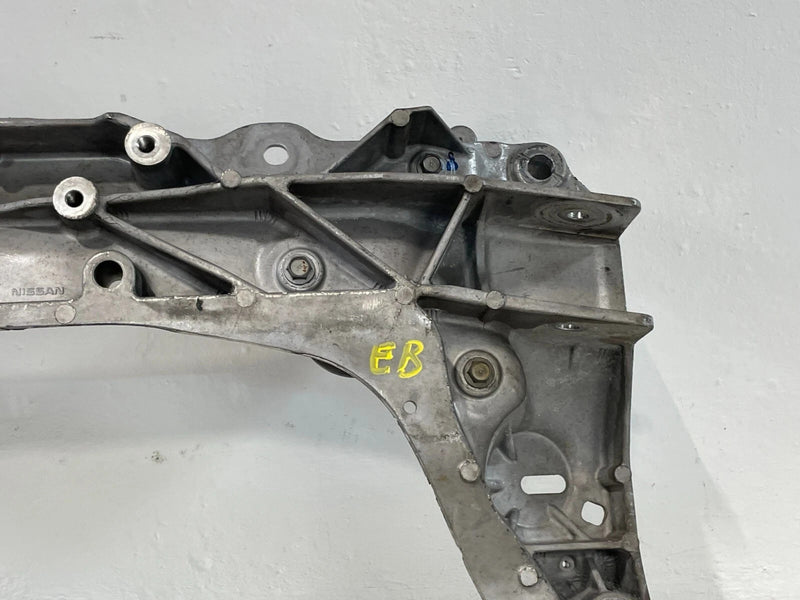 Load image into Gallery viewer, INFINITI FX37 FX50 RWD FRONT ENGINE SUBFRAME CROSSMEMBER CRADLE 2011-2013 #97311
