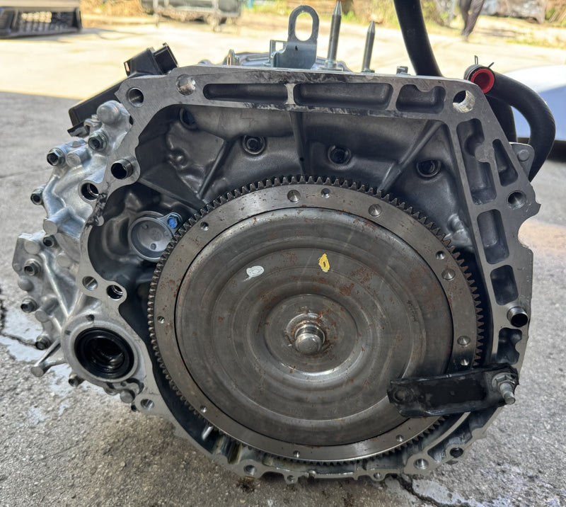 Load image into Gallery viewer, HONDA CIVIC FWD AUTO TRANSMISSION ASSEMBLY 25K MILES 2.0L 2022-2024 # NB1-TRS469
