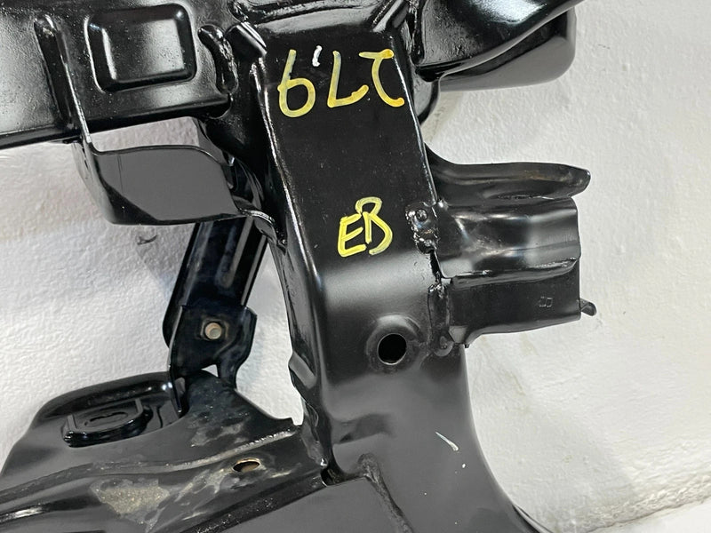 Load image into Gallery viewer, 20-25 HYUNDAI PALISADE FWD REAR SUSPENSION SUBFRAME CROSSMEMBER CRADLE # 101398

