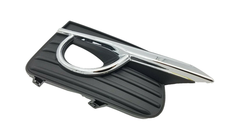 Load image into Gallery viewer, ⭐ FOR 2014-2017 INFINITI Q50 RIGHT PASSENGER SIDE FOG LIGHT BEZEL COVER CHROME ⭐
