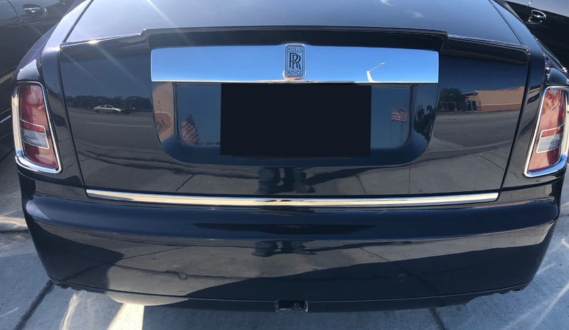 Load image into Gallery viewer, Rear Trunk Lip Spoiler Luxe-GT Style For Rolls Royce Phantom Saloon 2004-2017
