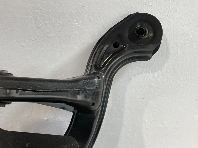 Load image into Gallery viewer, 2017-2019 INFINITI QX30 FWD REAR SUSPENSION SUBFRAME CROSSMEMBER CRADLE # 95385

