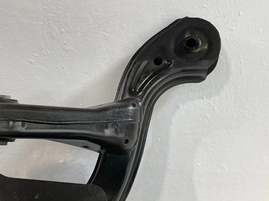 2017-2019 INFINITI QX30 FWD REAR SUSPENSION SUBFRAME CROSSMEMBER CRADLE