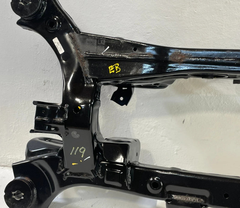 Load image into Gallery viewer, 20-24 HYUNDAI PALISADE AWD REAR SUSPENSION SUBFRAME CROSSMEMBER CRADLE # 100887
