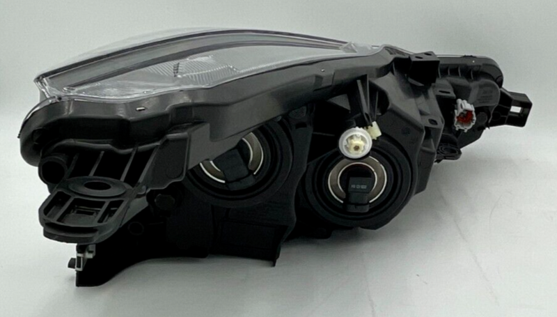 Load image into Gallery viewer, FOR 20-22 NISSAN VERSA LEFT DRIVER SIDE HALOGEN HEADLIGHT HEADLAMP
