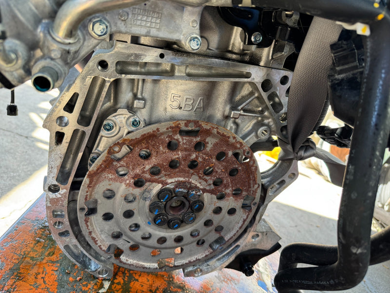 Load image into Gallery viewer, OEM HONDA HRV HR-V FWD ENGINE ASSEMBLY AUTO 2.0L 2023 - 2024 # NB1-EU379
