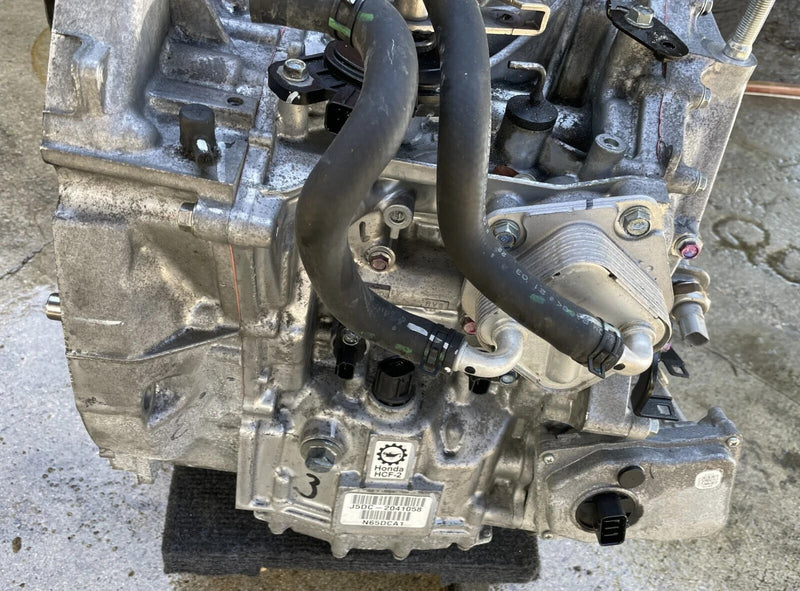 Load image into Gallery viewer, HONDA CIVIC FWD AUTO TRANSMISSION ASSEMBLY 52K MILES 2.0L 2022-2024 # NB1-TRS431
