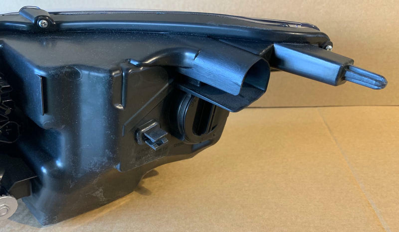 Load image into Gallery viewer, ⭐⭐ FOR 14-17 INFINITI Q50 RIGHT PASSENGER SIDE HEADLIGHT HEADLAMP NON AFS ⭐⭐
