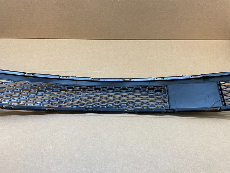 Load image into Gallery viewer, ⭐⭐ FOR 16-20 INFINITI QX60 FRONT BUMPER FACE BAR STEP PAD LOWER GRILLE MOLDING⭐⭐
