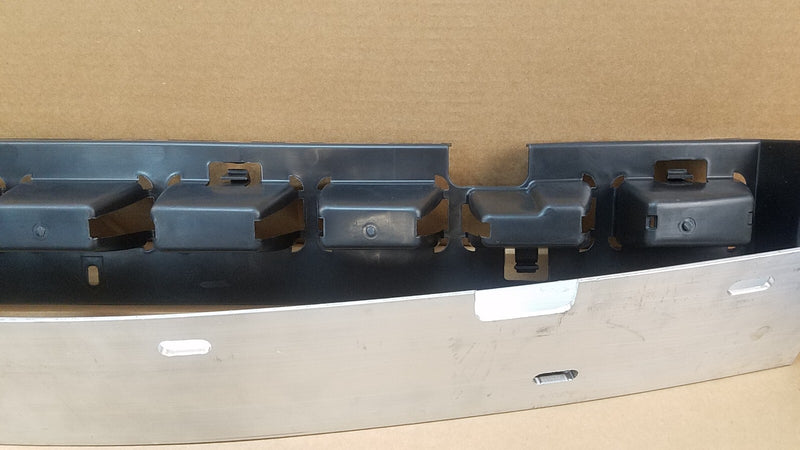 Load image into Gallery viewer, ⭐⭐ FOR 19-21 INFINITI QX50 FRONT BUMPER REINFORCEMENT ASSEMBLY⭐⭐
