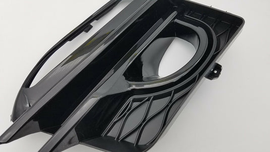 FOR 14-17 INFINITI Q50 SPORT FRONT LEFT DRIVER SIDE FOG LIGHT LAMP COVER BEZEL