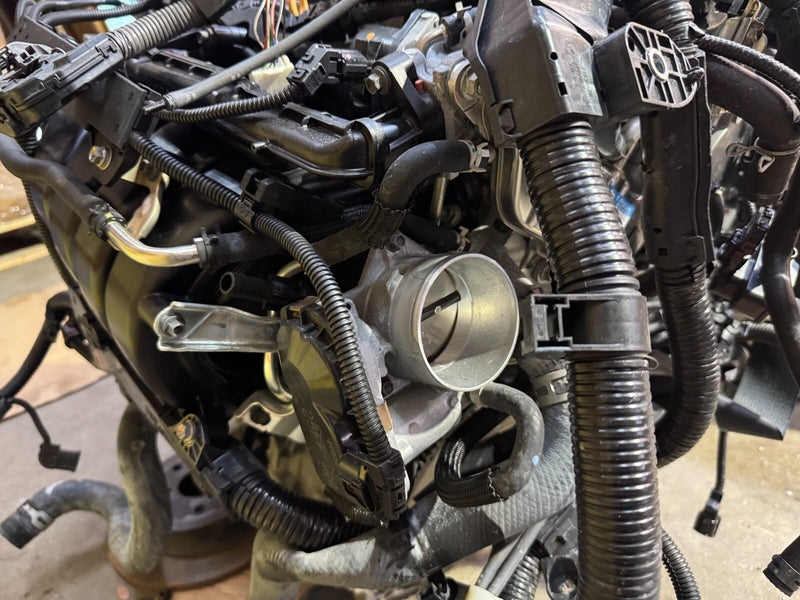 Load image into Gallery viewer, TOYOTA CAMRY FWD ENGINE MOTOR ASSEMBLY AUTO 33K MILES 2.5L 2021-2024 # NB1-ES371

