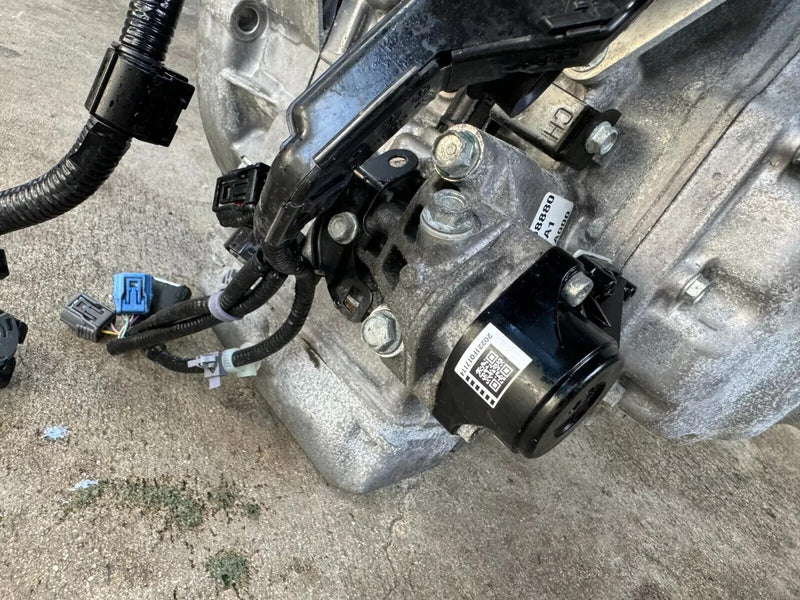 Load image into Gallery viewer, HONDA CIVIC FWD AUTO TRANSMISSION ASSEMBLY 18K MILES 1.5L 2022-2024 # NB1-TRS421
