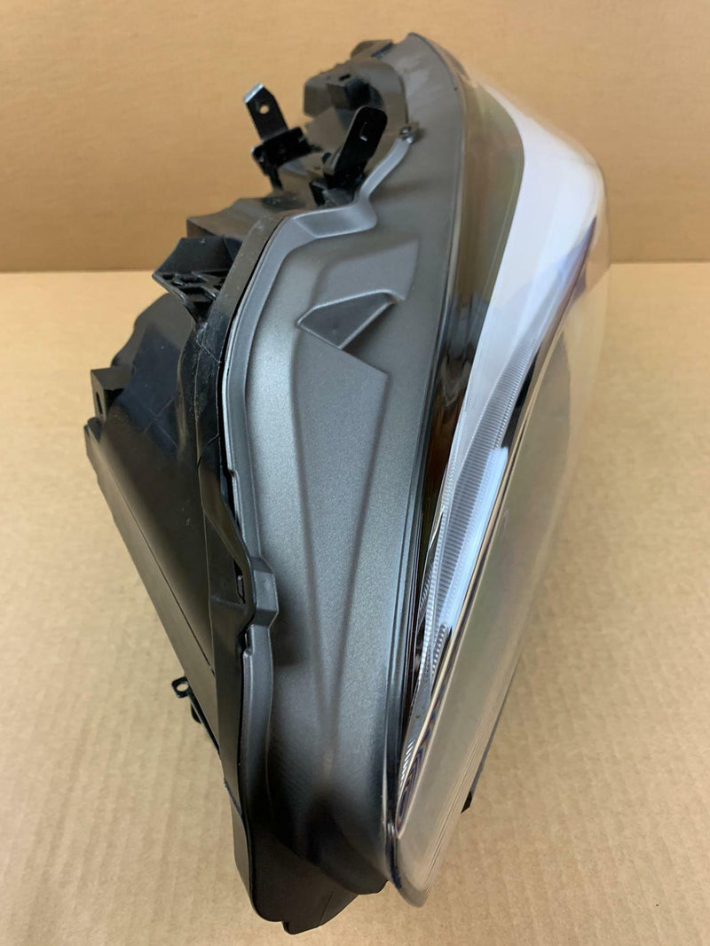 Load image into Gallery viewer, ⭐⭐ FOR 2015 - 2019 INFINITI Q70 LEFT DRIVER SIDE HEADLIGHT HEADLAMP NON AFS ⭐⭐
