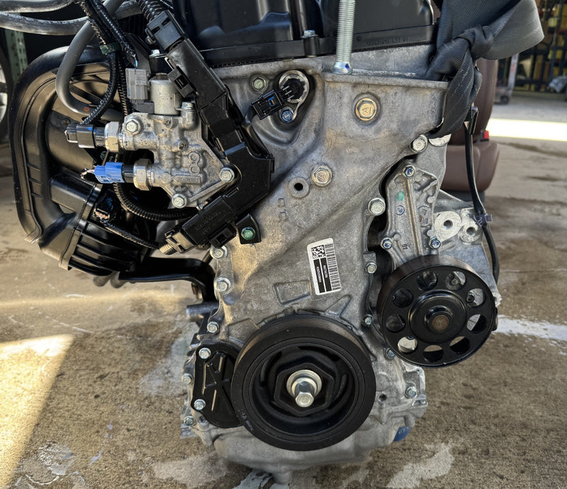 Load image into Gallery viewer, HONDA HR-V FWD ENGINE ASSEMBLY AUTO 21K MILES 2.0L 2023-2024 # NB1-EU383
