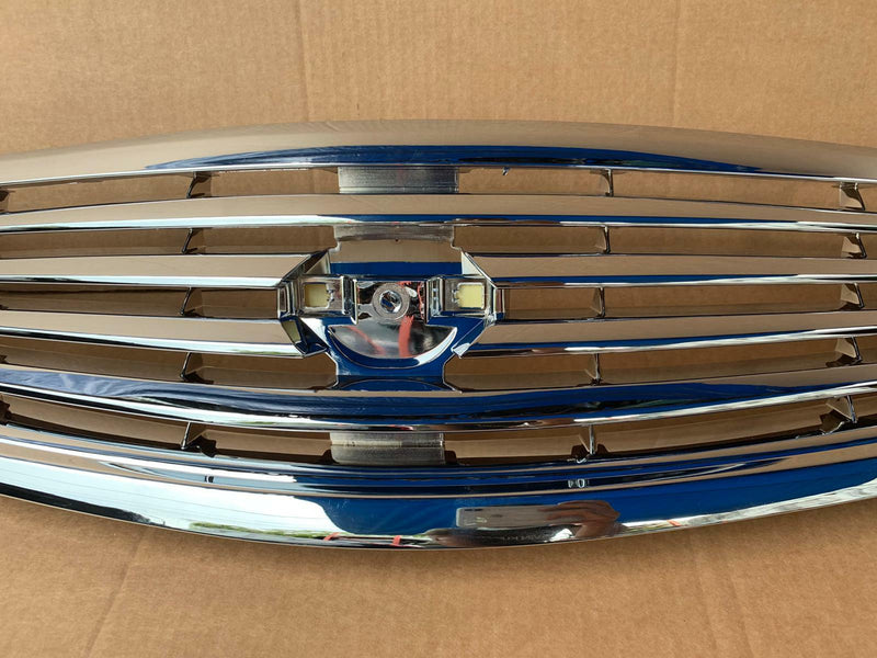 Load image into Gallery viewer, FOR 10-15 INFINITI G25 G37 SEDAN FRONT BUMPER UPPER GRILLE CHROME W/O EMBLEM
