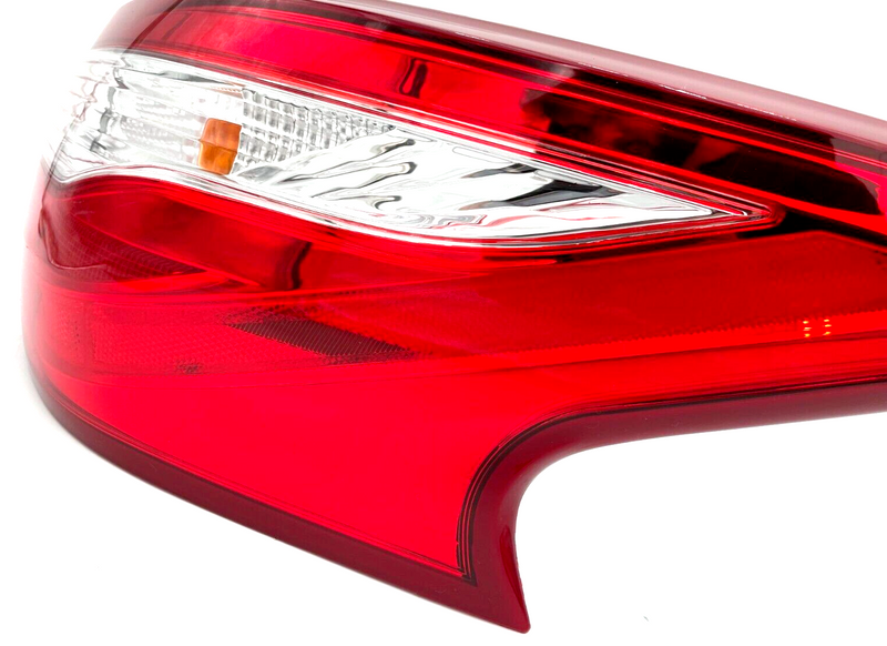 Load image into Gallery viewer, Right Side Tail Light Lamp Quarter Panel Nissan Altima For 2016-2017
