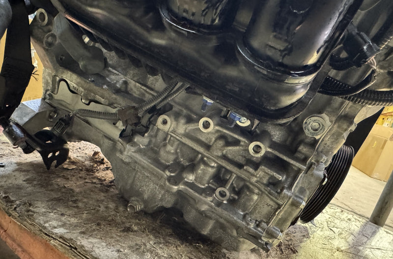 Load image into Gallery viewer, OEM HONDA HRV HR-V FWD ENGINE ASSEMBLY AUTO 16K MILES 2.0L 2023-2024 # NB1-ES372
