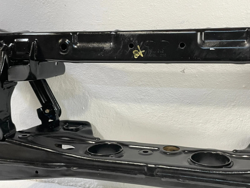 Load image into Gallery viewer, 20-25 HYUNDAI PALISADE FWD REAR SUSPENSION SUBFRAME CROSSMEMBER CRADLE # 101398
