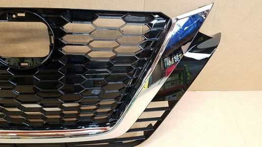 Front Bumper Grille Grill Chrome & Black  W/O Emblem For Nissan Altima 2019-2020