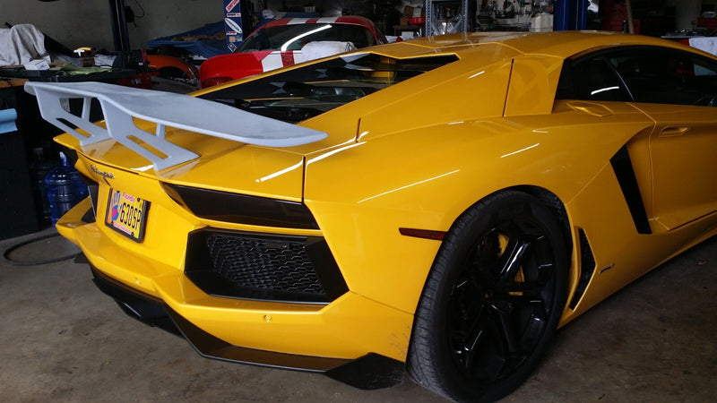 Load image into Gallery viewer, Rear Trunk Lid Wing Spoiler SV Style For Lamborghini Aventador 2012-2017
