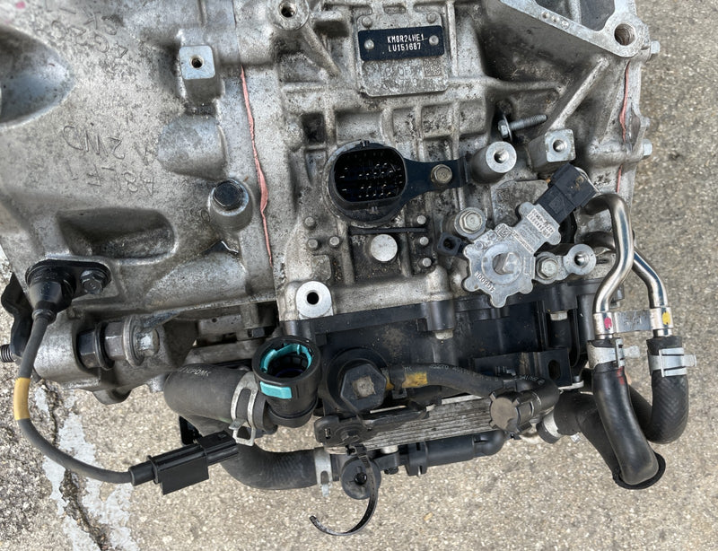 Load image into Gallery viewer, HYUNDAI PALISADE FWD AUTO TRANSMISSION ASSY 20-22 150K MILES 3.8L # NB1-TRU463
