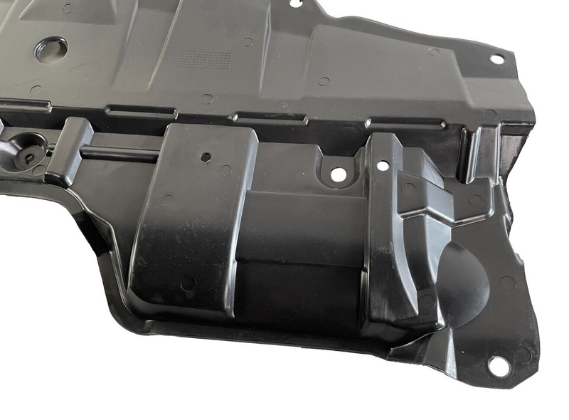 Load image into Gallery viewer, Nissan Rogue Under Engine Cover Splash Shield Mud Guard For 2014-2020
