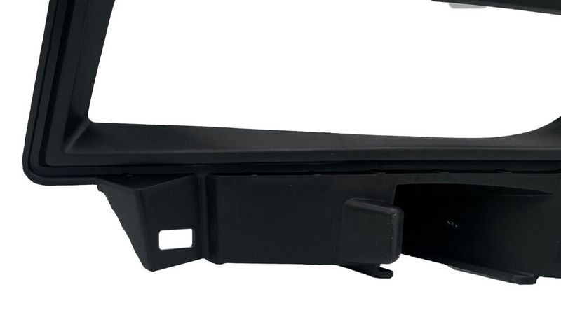 Load image into Gallery viewer, FOR 2020-2022 NISSAN VERSA RIGHT PASSENGER SIDE FOG LIGHT LAMP BEZEL TRIM COVER
