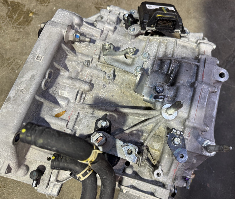 Load image into Gallery viewer, HONDA HRV FWD AUTO TRANSMISSION ASSEMBLY 16K MILES 2.0L 2023-2024 # NB1-TRS453
