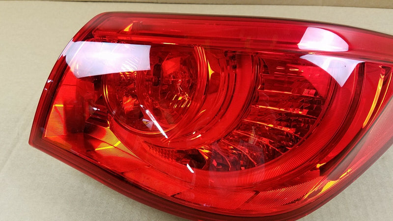 Load image into Gallery viewer, ⭐⭐ FOR 2014-2017 INFINITI Q50 REAR RIGHT PASSENGER SIDE OUTER TAIL LIGHT LAMP ⭐⭐
