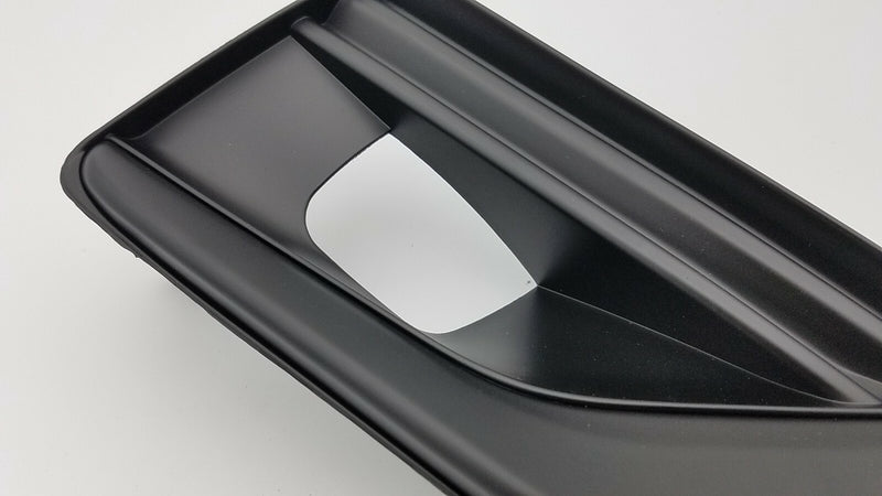 Load image into Gallery viewer, FOR 2018-2020 INFINITI Q50 RIGHT PASSENGER FOG LIGHT LAMP BEZEL TRIM COVER
