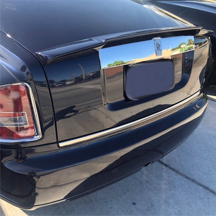 Load image into Gallery viewer, Rear Trunk Lip Spoiler Luxe-GT Style For Rolls Royce Phantom Saloon 2004-2017
