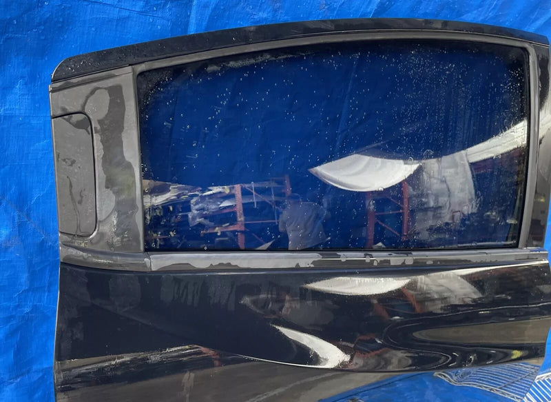 Load image into Gallery viewer, HONDA HR-V REAR RIGHT PASSENGER SIDE DOOR ASSEMBLY BLACK 2016-2020 # NB2-DRU1507
