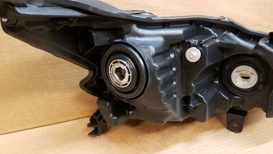 Halogen Headlight Headlamp Left Driver Side For Nissan Altima 2019 - 2021