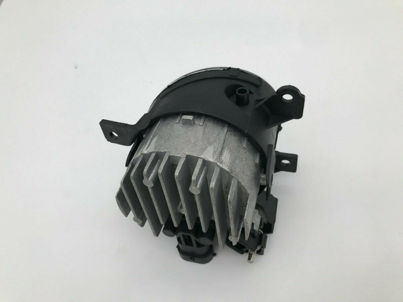 Load image into Gallery viewer, ⭐⭐ FOR 2019 - 2020 NISSAN MAXIMA MURANO LEFT DRIVER SIDE FOG LIGHT LAMP ⭐⭐

